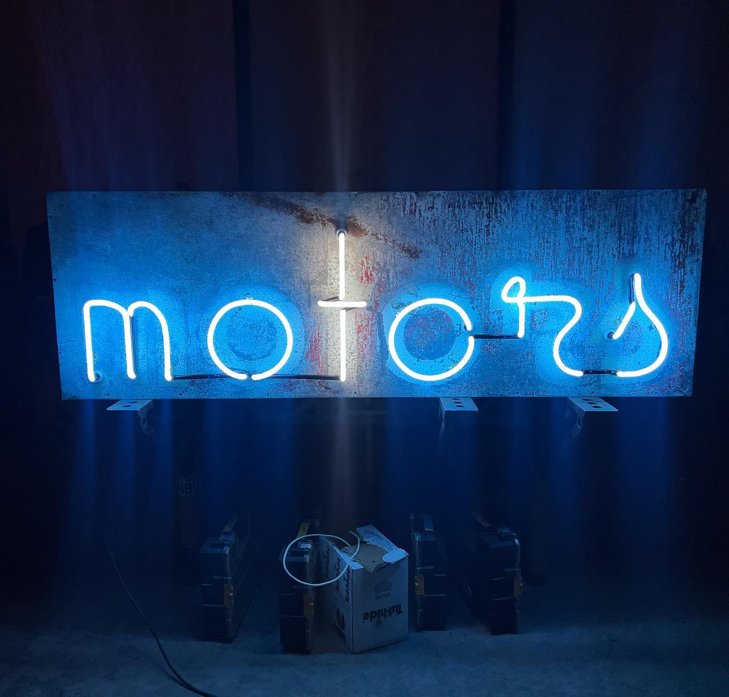 Motors neon sign